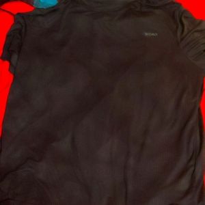 Black running shirt